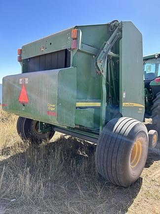 Image of John Deere 569 equipment image 2