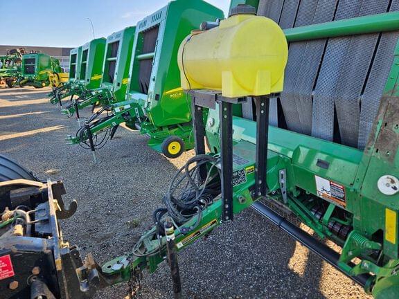 Image of John Deere 569 equipment image 4