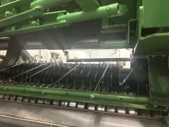 Image of John Deere 569 MegaWide Plus Image 0