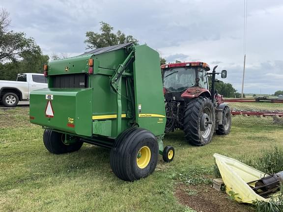 Image of John Deere 569 MegaWide Plus equipment image 4