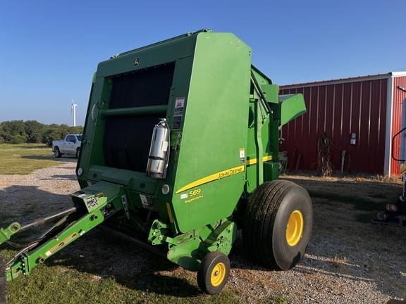 Image of John Deere 569 Primary image