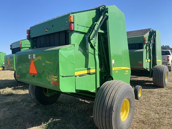 Image of John Deere 569 MegaWide Plus equipment image 2