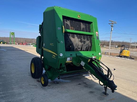 Image of John Deere 569 MegaWide Plus equipment image 4