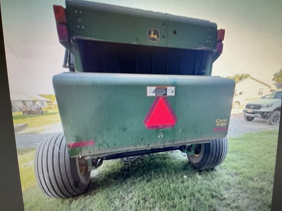 Image of John Deere 569 equipment image 4