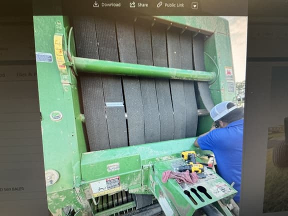 Image of John Deere 569 equipment image 1