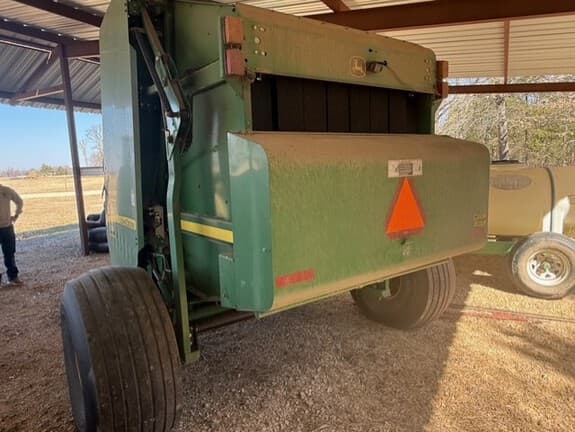 Image of John Deere 569 MegaWide Plus equipment image 2