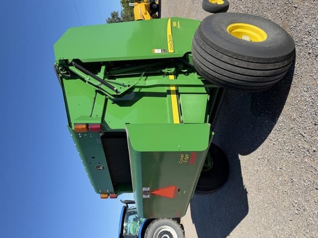 Image of John Deere 569 equipment image 3