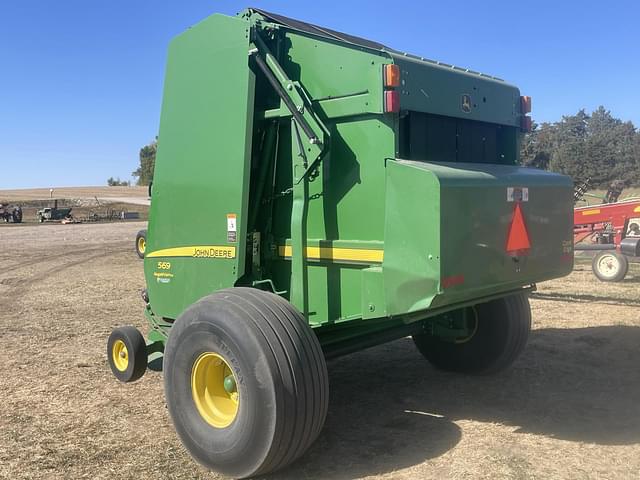 Image of John Deere 569 MegaWide Plus equipment image 3