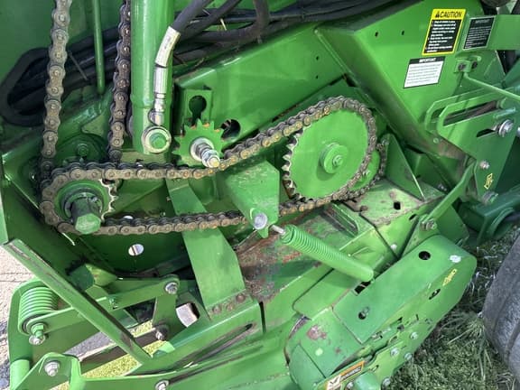 Image of John Deere 569 MegaWide Plus equipment image 3