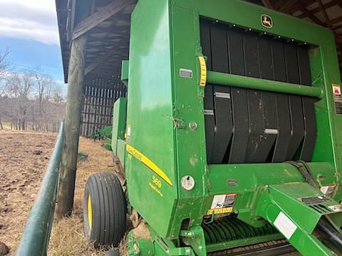 Image of John Deere 569 MegaWide Plus Image 0