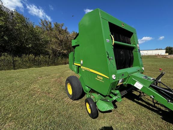 Image of John Deere 569 MegaWide Plus equipment image 3