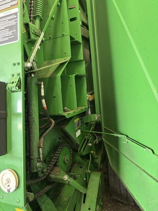 Image of John Deere 569 MegaWide Plus equipment image 3