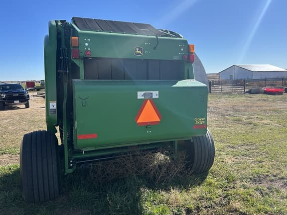 Image of John Deere 569 Premium equipment image 2