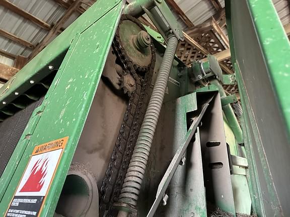 Image of John Deere 569 Silage Special equipment image 3
