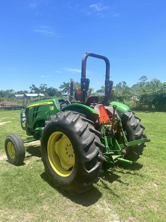 Image of John Deere 5075E equipment image 1
