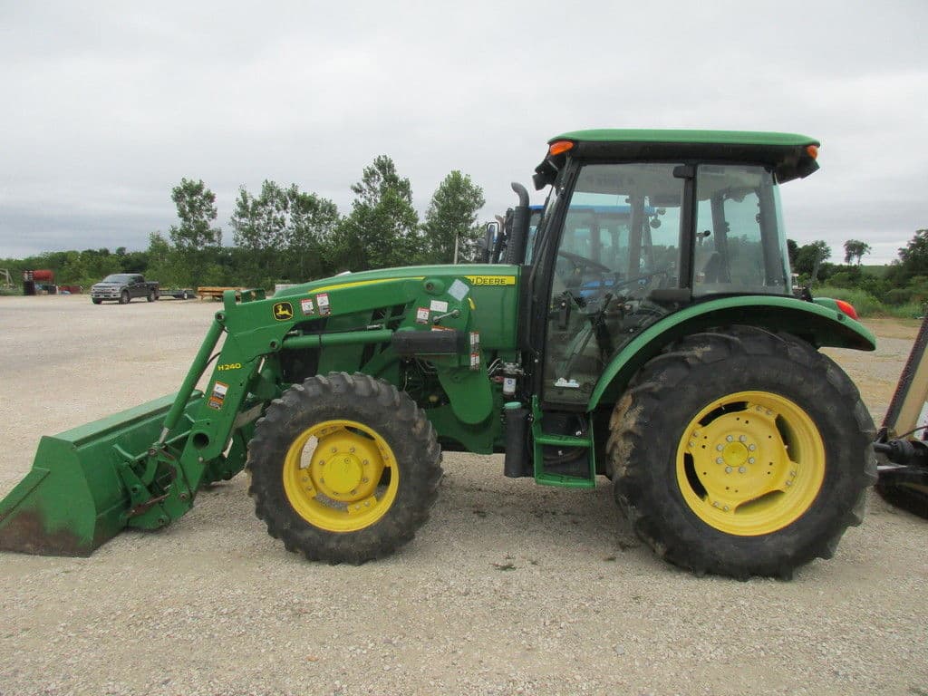 Image of John Deere 5085E Image 1