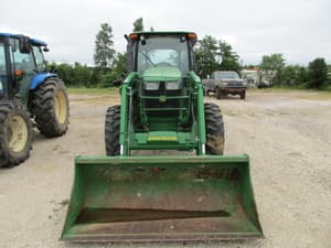 2015 John Deere 5085E Image