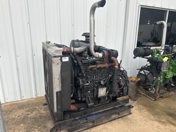 Image of John Deere 6068HF285 equipment image 1