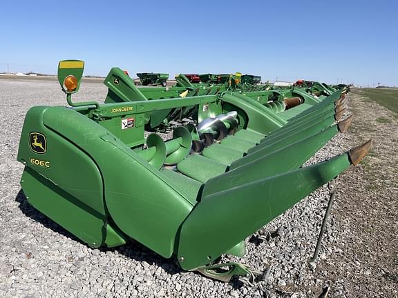 Image of John Deere 606C Primary image
