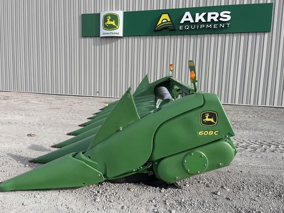 Image of John Deere 608C equipment image 1