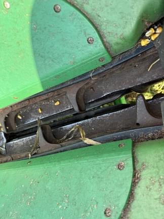 Image of John Deere 608C equipment image 4