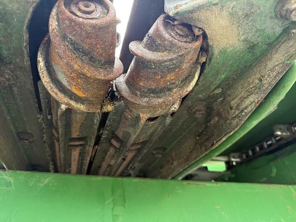 Image of John Deere 608C equipment image 4