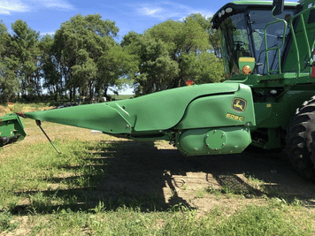Main image John Deere 608C