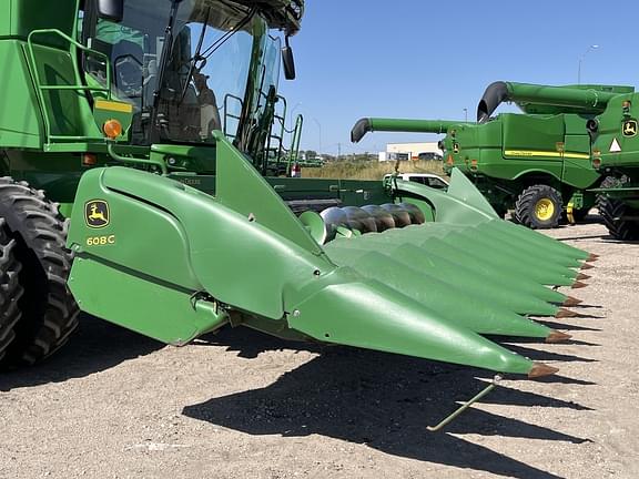 Image of John Deere 608C equipment image 3