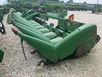 Main image John Deere 608C