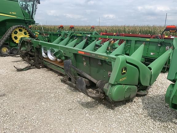 Image of John Deere 608C equipment image 3