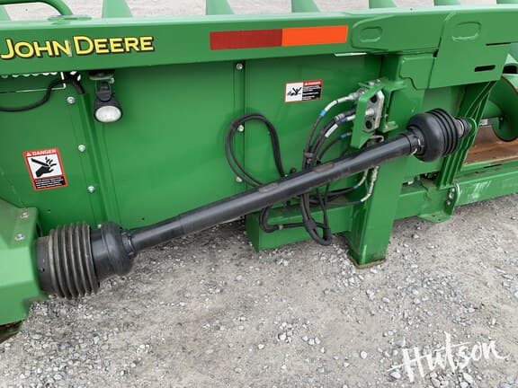 Image of John Deere 608C equipment image 4