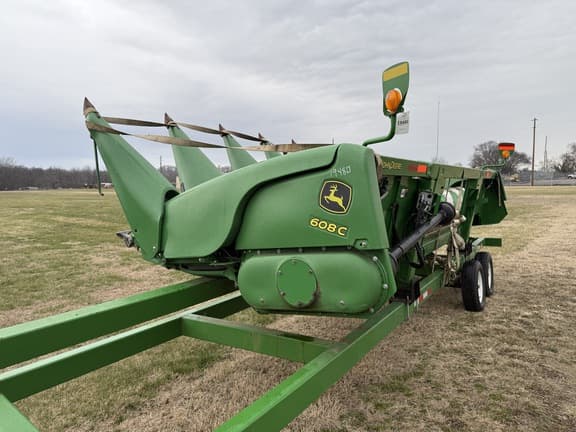 Image of John Deere 608C equipment image 1