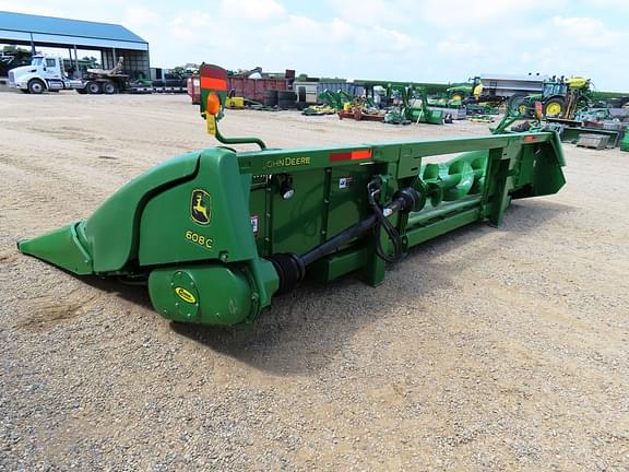 Image of John Deere 608C equipment image 4