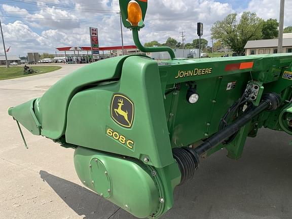 Image of John Deere 608C equipment image 3