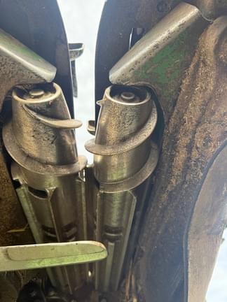 Image of John Deere 608C equipment image 3