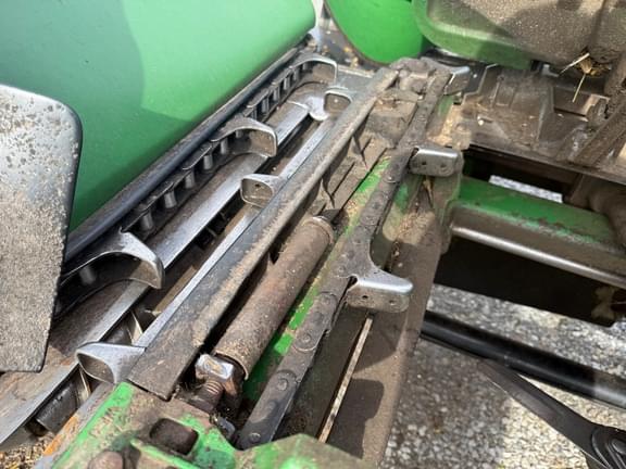 Image of John Deere 608C equipment image 2