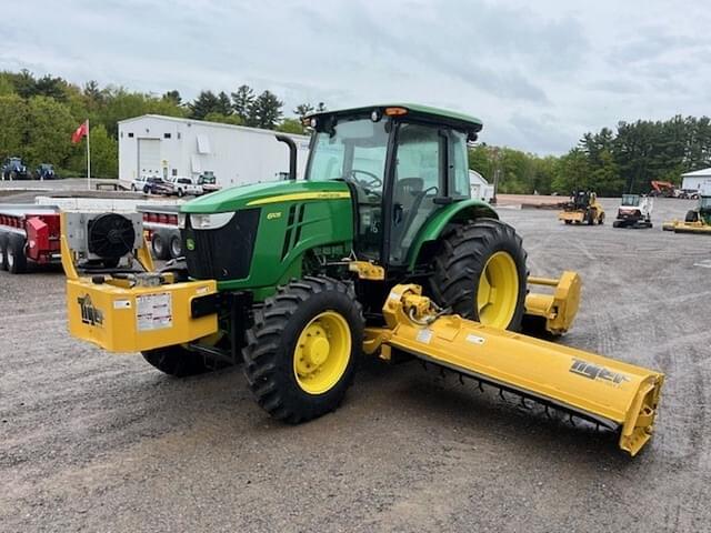 Image of John Deere 6105D equipment image 3