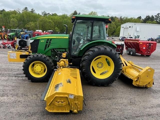 Image of John Deere 6105D equipment image 1