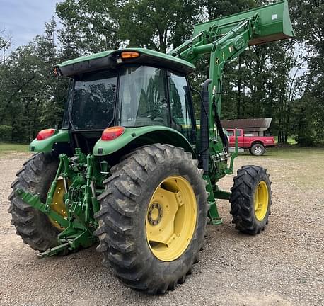 Image of John Deere 6105D equipment image 4