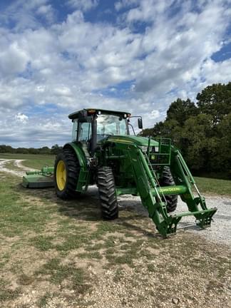 Image of John Deere 6105D equipment image 4