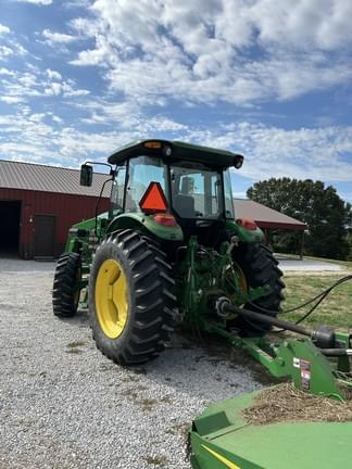 Image of John Deere 6105D equipment image 3