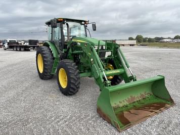 Main image John Deere 6105D