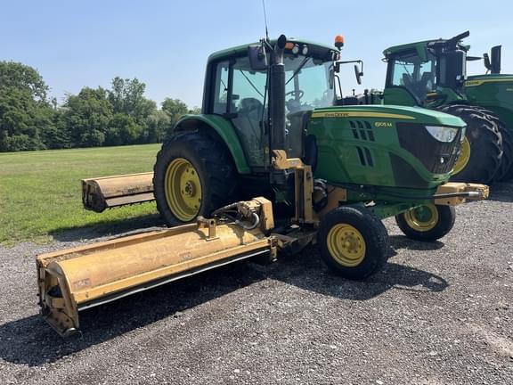 Image of John Deere 6105M equipment image 1