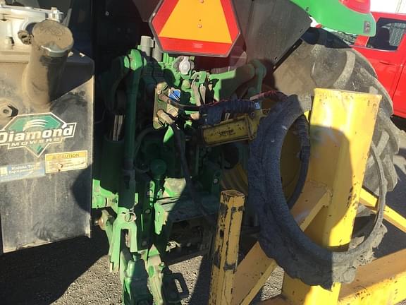 Image of John Deere 6105M equipment image 3