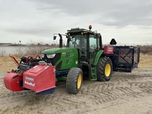 2015 John Deere 6105M Image