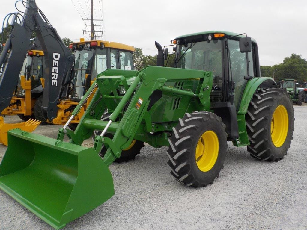 Main image John Deere 6105M