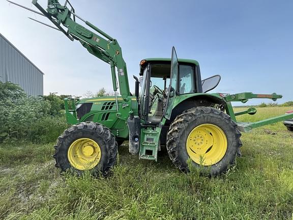 Image of John Deere 6110M equipment image 1