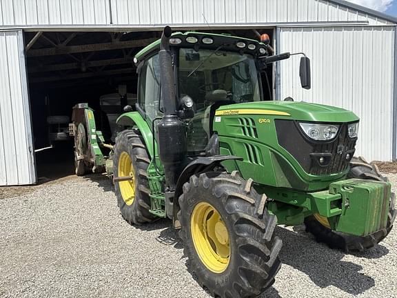 Image of John Deere 6110R Primary image