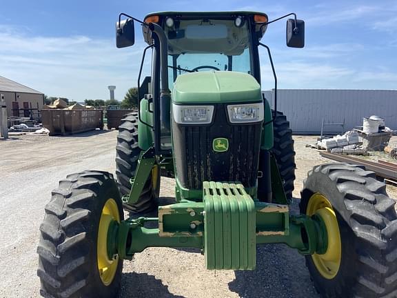 Image of John Deere 6115D equipment image 2