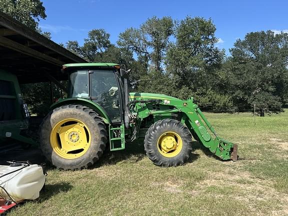 Image of John Deere 6115D equipment image 4